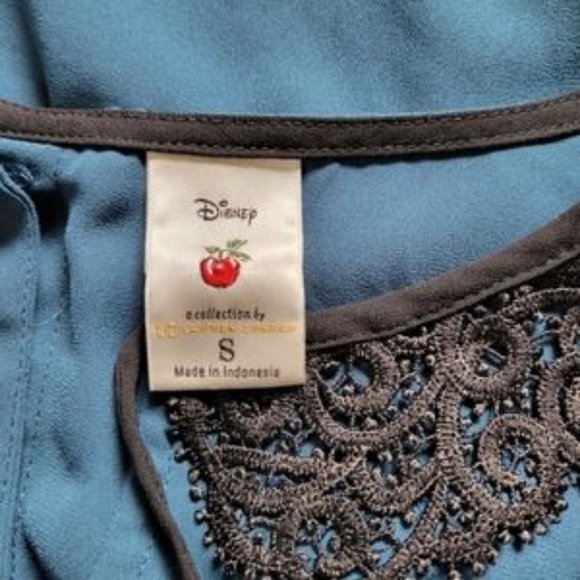Disney By Lauren Conrad Women's S 3/4 Sleeve Buttons Bown Back - Picture 11 of 11
